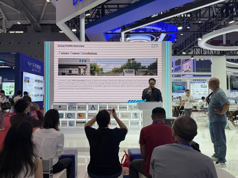 FPR_Showcases-02.jpg