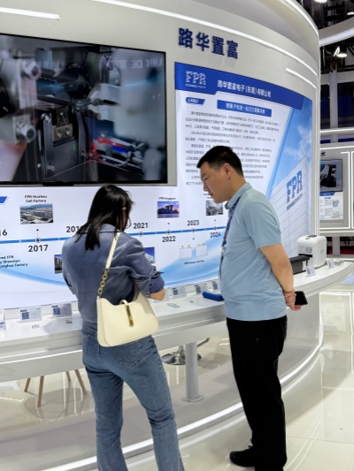 FPR_Showcases-03.jpg